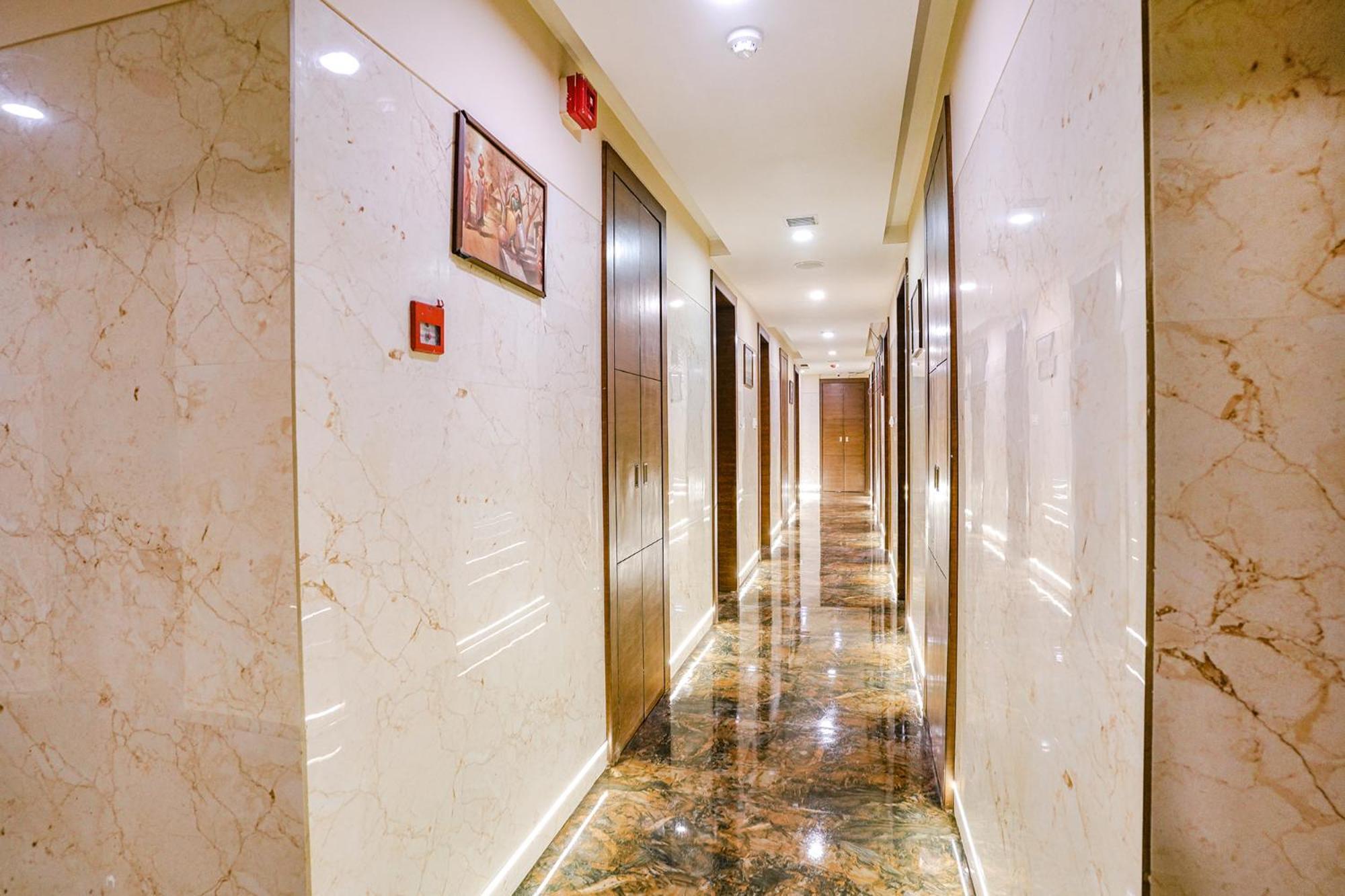 Fabhotel Vertigo Suites - Nr Bkc Bombaim Exterior foto